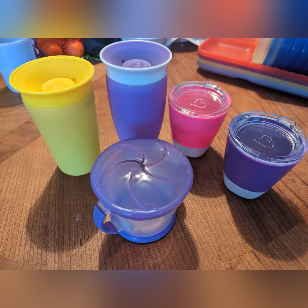 Girls sippy cup bundle